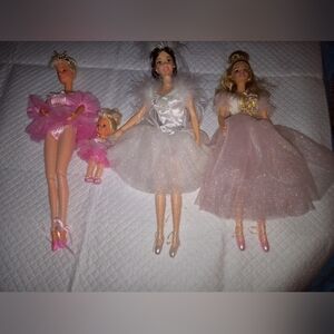Lot Of 3 Ballerina Barbies